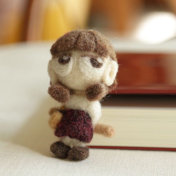 羊毛フェルト人形 マロン